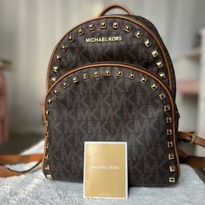 Micheal Kors Back Pack